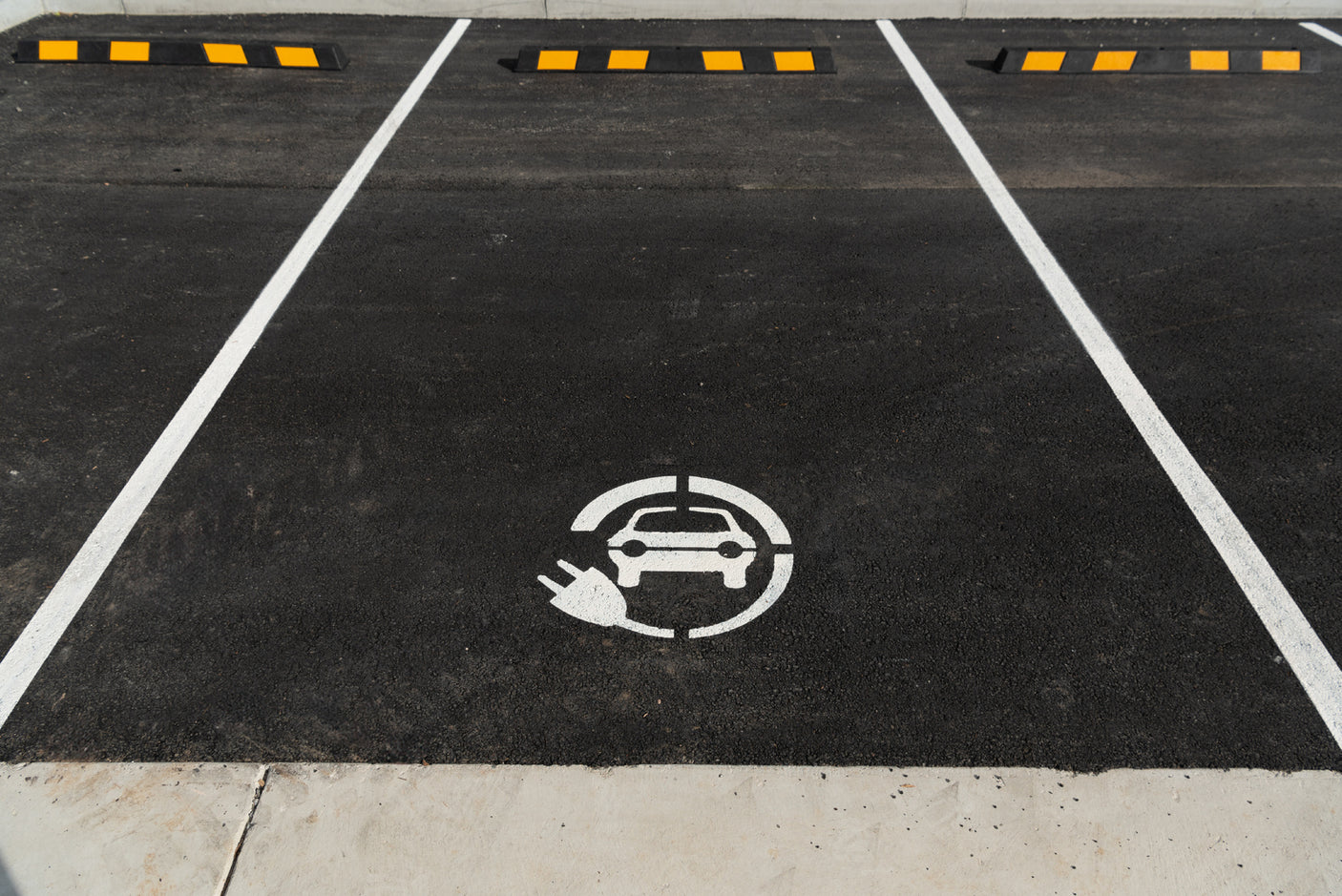 Rubber Wheel Stop - 1650mm